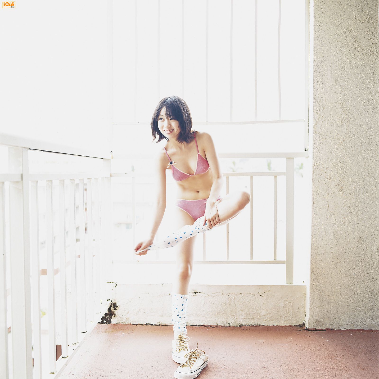 秋山奈  Nana Akiyama Bomb.tv 08年光盘套图